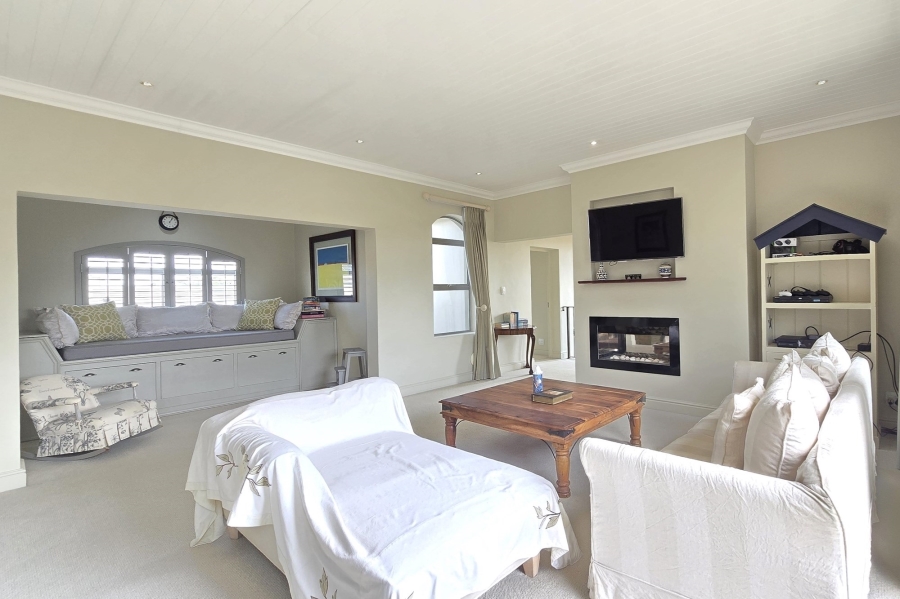 4 Bedroom Property for Sale in Welgevonden Estate Western Cape